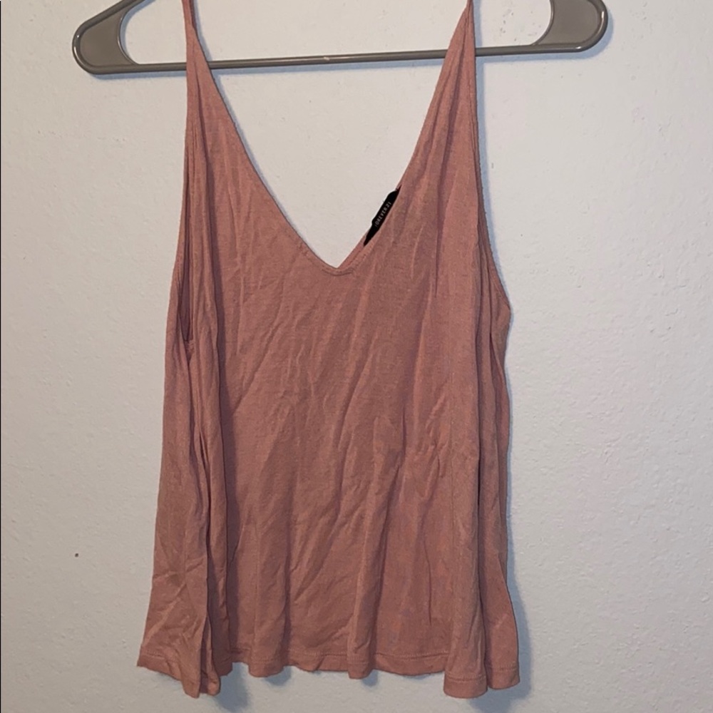 Light pink vneck tank top